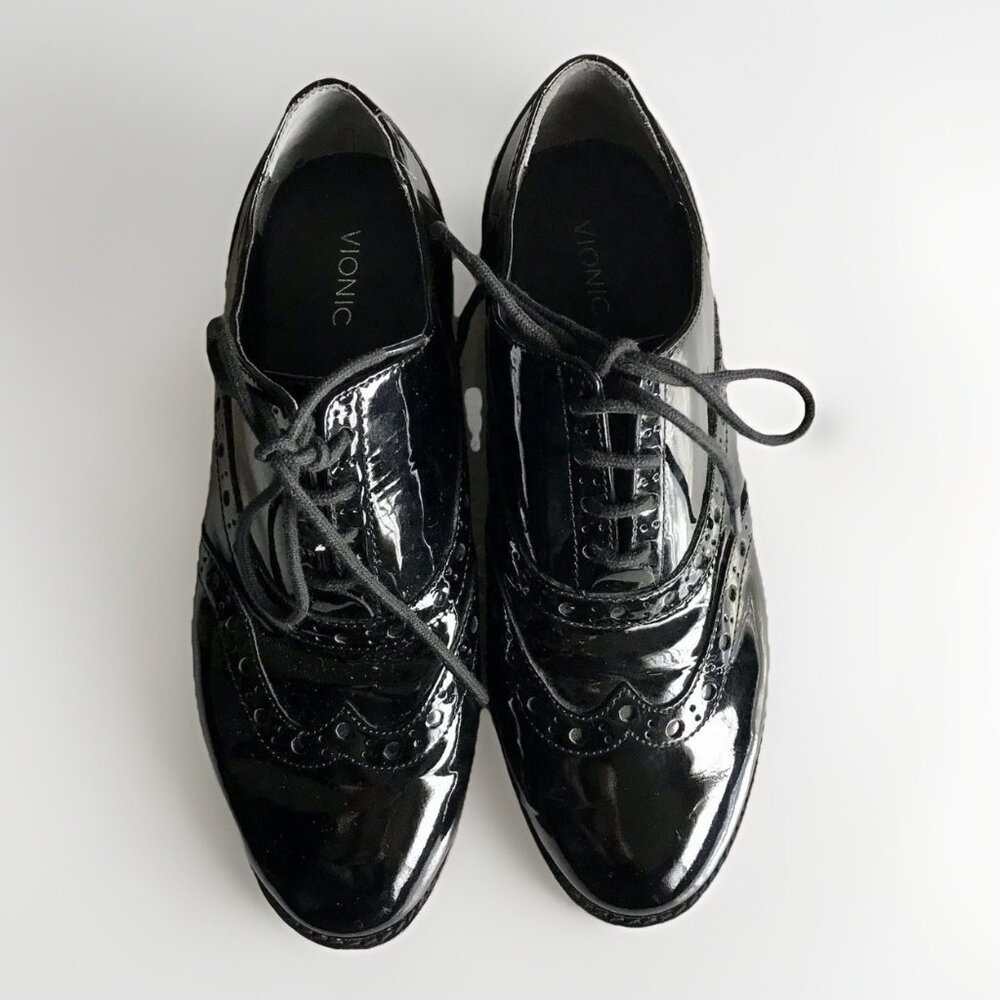 Vionic Hadley Oxford Shoes Women 9 Black Patent Leather Wingtip Brogue Academia